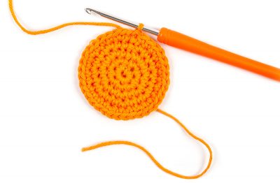 Mini-Osterkörbchen häkeln - Schritt 1 Mini-Osterkörbchen häkeln - Schritt 1