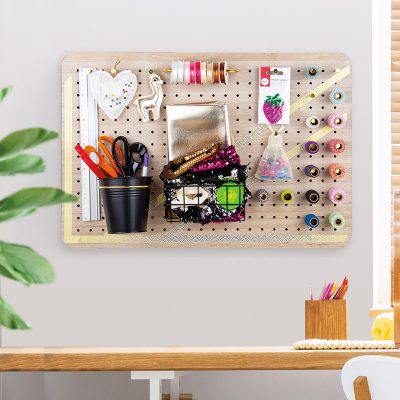 Pin & Peg Organizer Pin & Peg Organizer