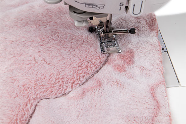 Pfotenkissen nähen - Schritt 4 Pfotenkissen nähen - Schritt 4