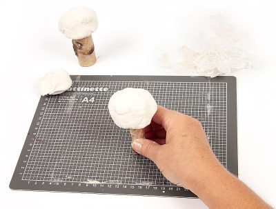 Pilze aus Modelliermasse - Schritt 4