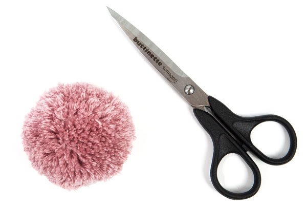 Pompon-Häschen basteln - Schritt 2