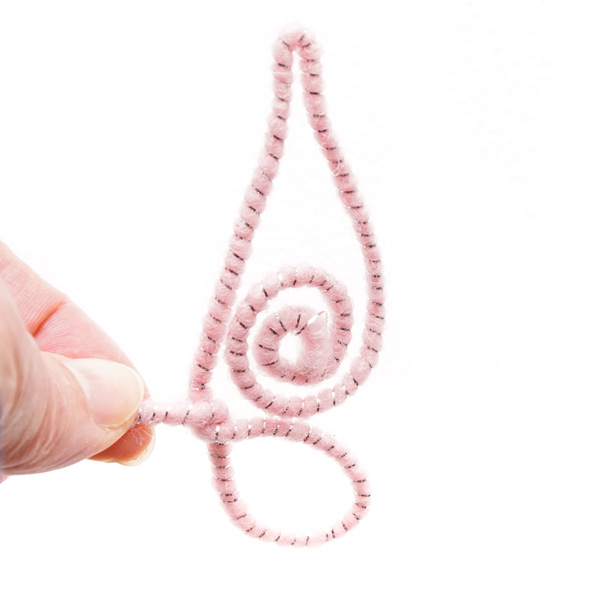 Schmetterlinge aus Wolldraht basteln - Schritt 3 Schmetterlinge aus Wolldraht basteln - Schritt 3