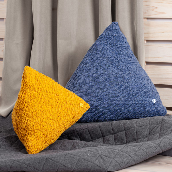 Dreieckskissen stricken