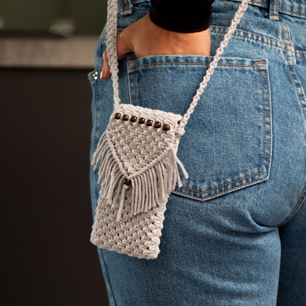schmuckbild-makramee-handytasche_ohne
