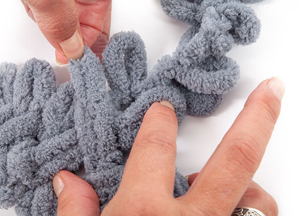 Grundanleitung - Arbeiten mit Schlaufengarn - Schritt 11.3 Grundanleitung - Arbeiten mit Schlaufengarn - Schritt 11.3