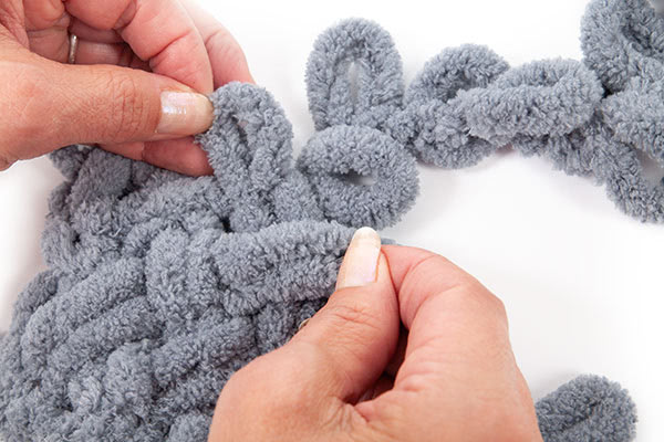 Grundanleitung - Arbeiten mit Schlaufengarn - Schritt 11.5 Grundanleitung - Arbeiten mit Schlaufengarn - Schritt 11.5