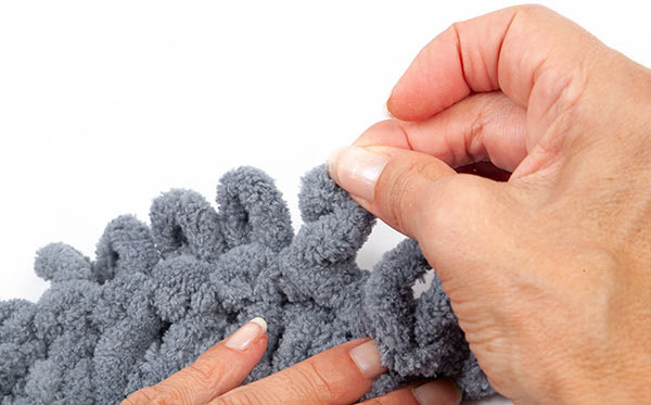 Grundanleitung - Arbeiten mit Schlaufengarn - Schritt 6.1 Grundanleitung - Arbeiten mit Schlaufengarn - Schritt 6.1