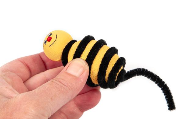 Bienen und Marienkäfer basteln - Schritt 17