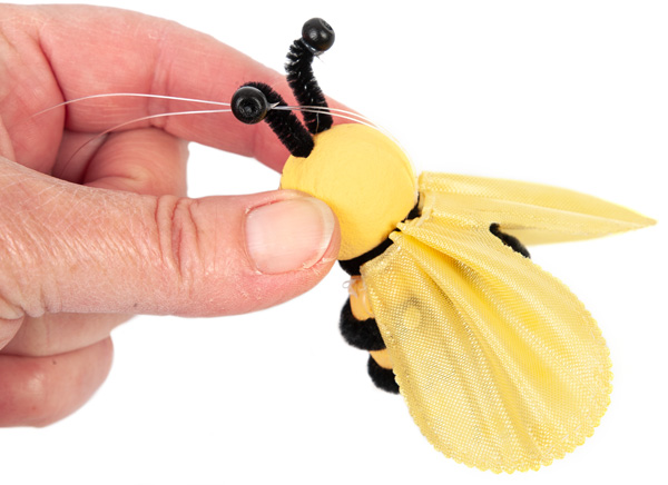 Bienen und Marienkäfer basteln - Schritt 21