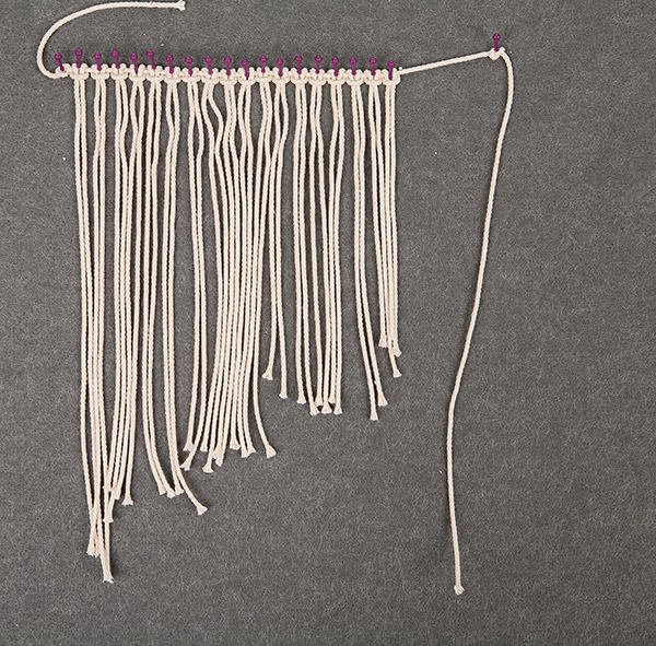 Segelboot mit Makramee-Segel basteln - Schritt 5