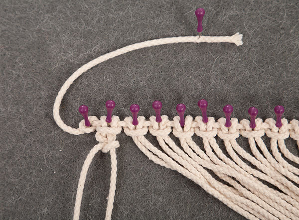 Segelboot mit Makramee-Segel basteln - Schritt 9