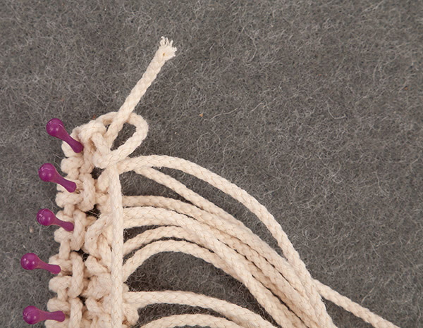 Segelboot mit Makramee-Segel basteln - Schritt 22