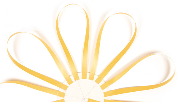 Sonnenspiegel basteln - Schritt 11