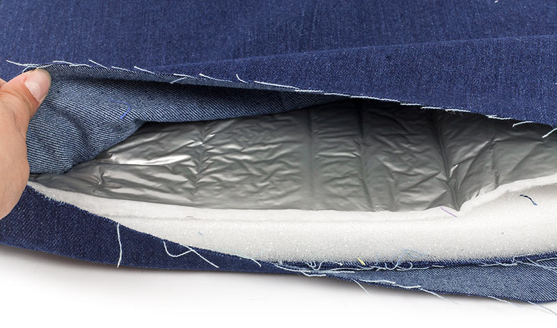 Stadionkissen nähen - Kissenhülle füllen