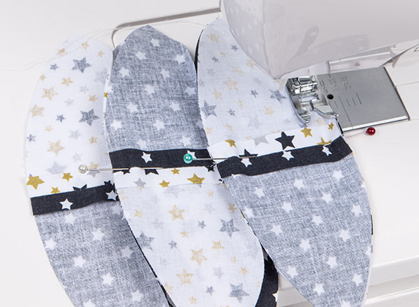 Christbaumkugeln aus Stoff nähen - Schritt 6 Christbaumkugeln aus Stoff nähen - Schritt 6