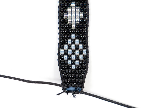 Uhrenarmband mit Perlen weben - Schritt 23 Uhrenarmband mit Perlen weben - Schritt 23