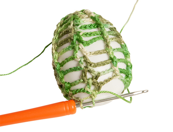 umhaekelte-ostereier_schritt04