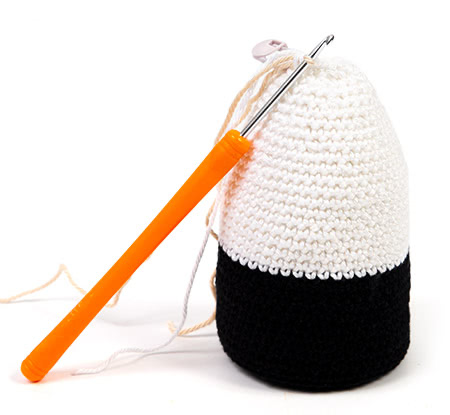 Vampir-Amigurumi häkeln - Schritt 1 Vampir-Amigurumi häkeln - Schritt 1