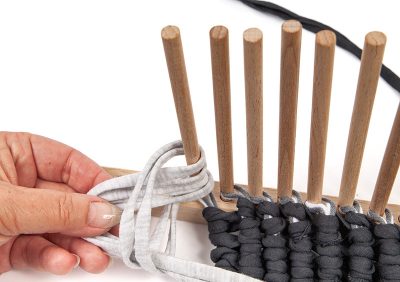 wandbehag-staebchenwebrahmen-schritt13-IMG_7281-400×282