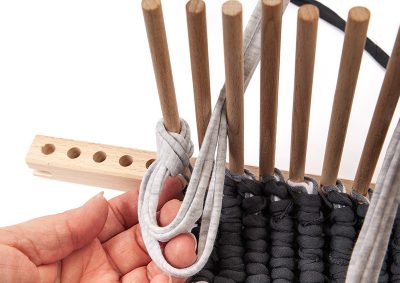 wandbehag-staebchenwebrahmen-schritt14-IMG_7283-400×283