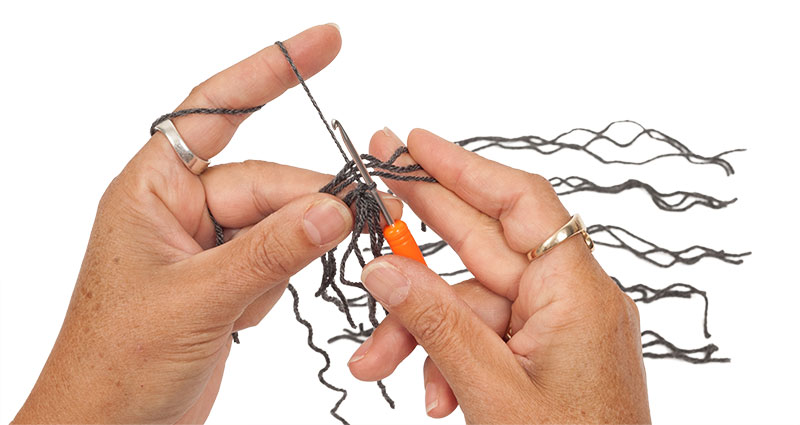 wichtelpaar-stricken-wichtelfrau-haare-schritt01-IMG_0075