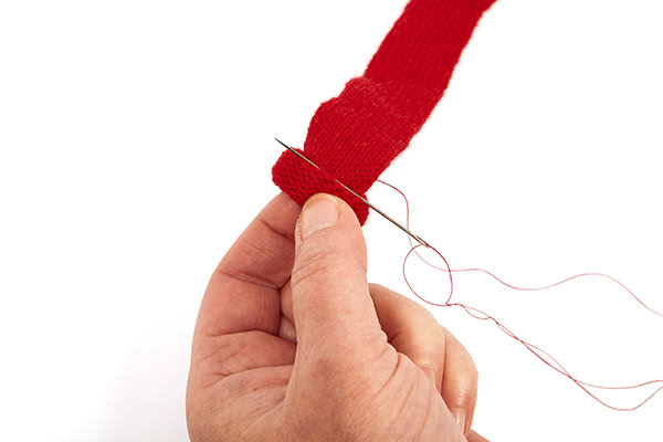 Winterkinder mit Filzkleid basteln - Schritt 11