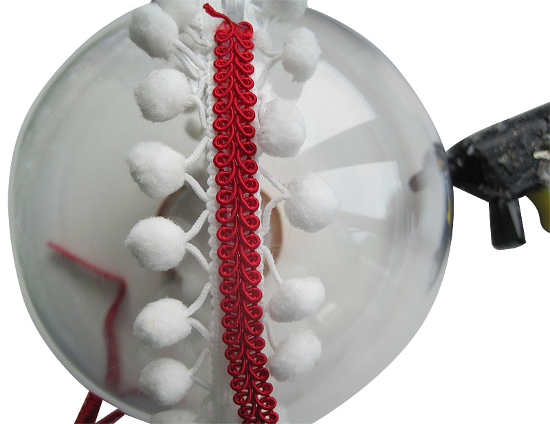 Winterliche Kunststoffkugel Schritt 7