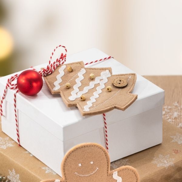 600px_schmuckbild_tannenbaum_geschenkanhaenger