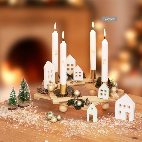 600px_button_adventskranz_mit_holzkloetzchen_schmuckbild