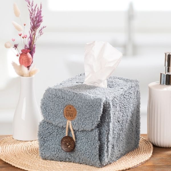 600px_schmuckbild_quadratische_taschentuchbox