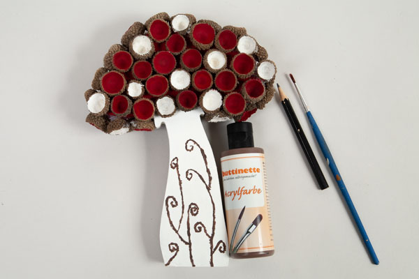 fliegenpilze-aus-naturmaterialien-g_schritt07