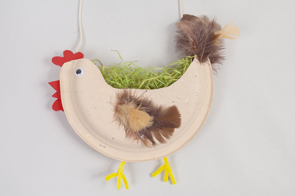 pappteller_huehnerkoerbchen_schritt15