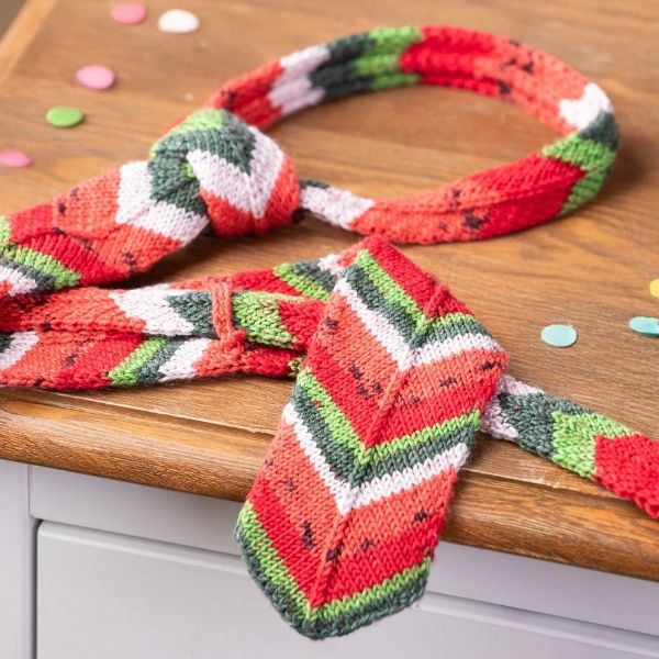 600px_schmuckbild_faschingskrawatte_in_wassermelonenoptik_1