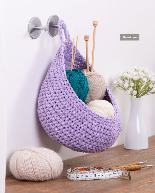 🌞🧺 Sommer, Sonne, Sammelspaß!
Ob Häkelzubehör, Perlen oder Sonnencreme – in unserem selbstgehäkelten Utensilo findet alles seinen Platz und sieht dabei einfach zauberhaft aus. 💜🌸
Häkelt Euch Euer eigenes Ordnungstalent – alle Materialien findet Ihr verlinkt. Klickt rein und legt los!

#häkelspaß #sommerordnung #buttinette #handarbeitsliebe